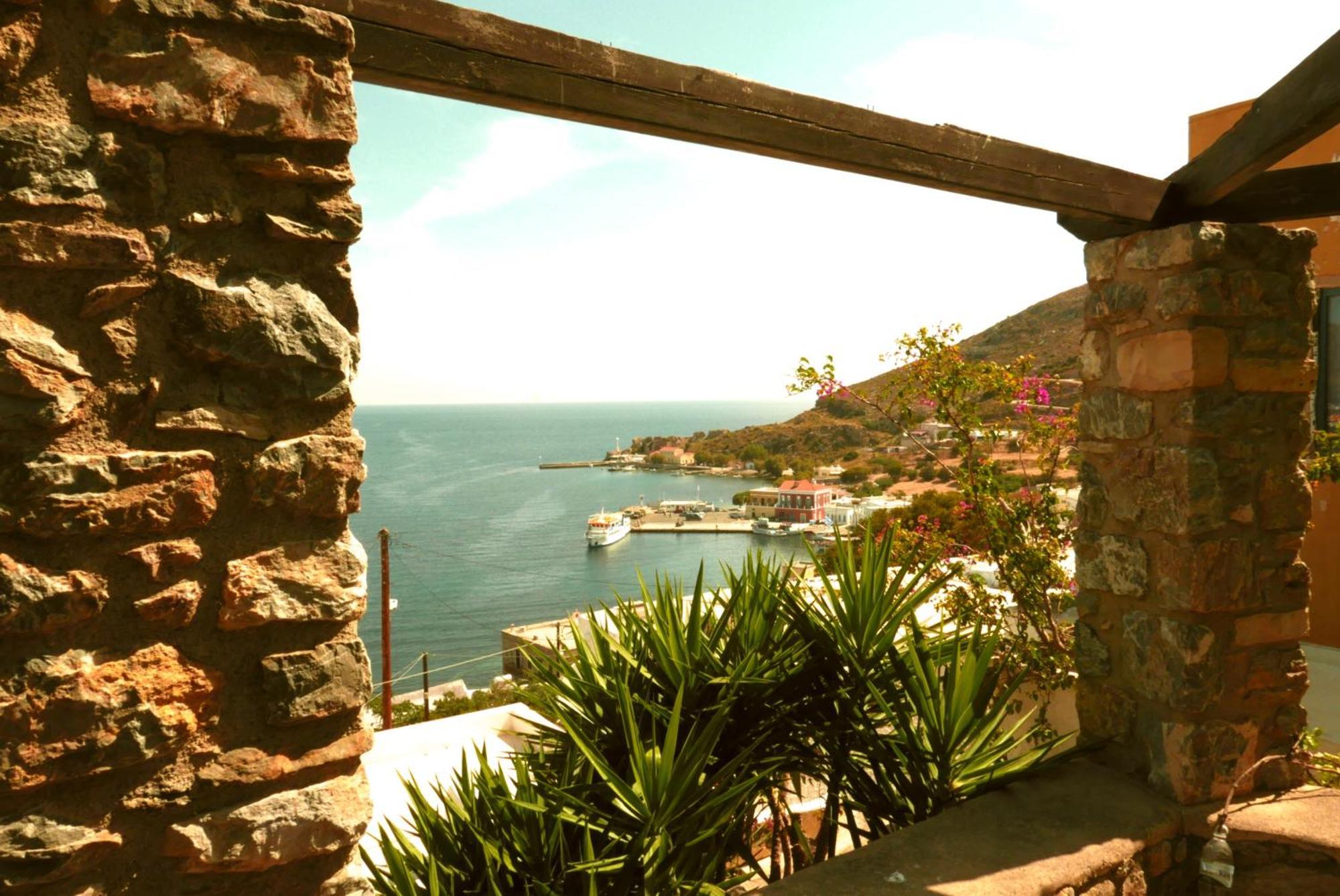 Villa Elegeo Rockhouse Agia Marina  Exterior foto