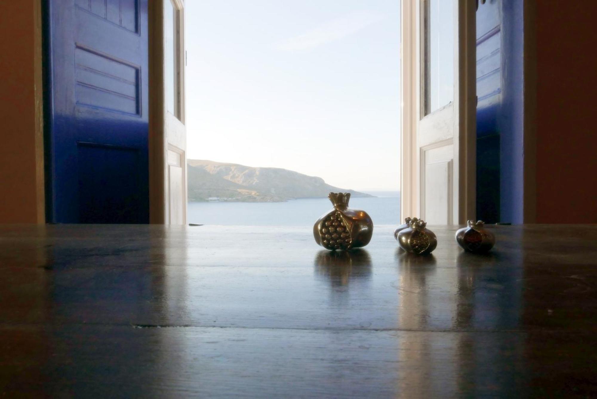 Villa Elegeo Rockhouse Agia Marina  Exterior foto
