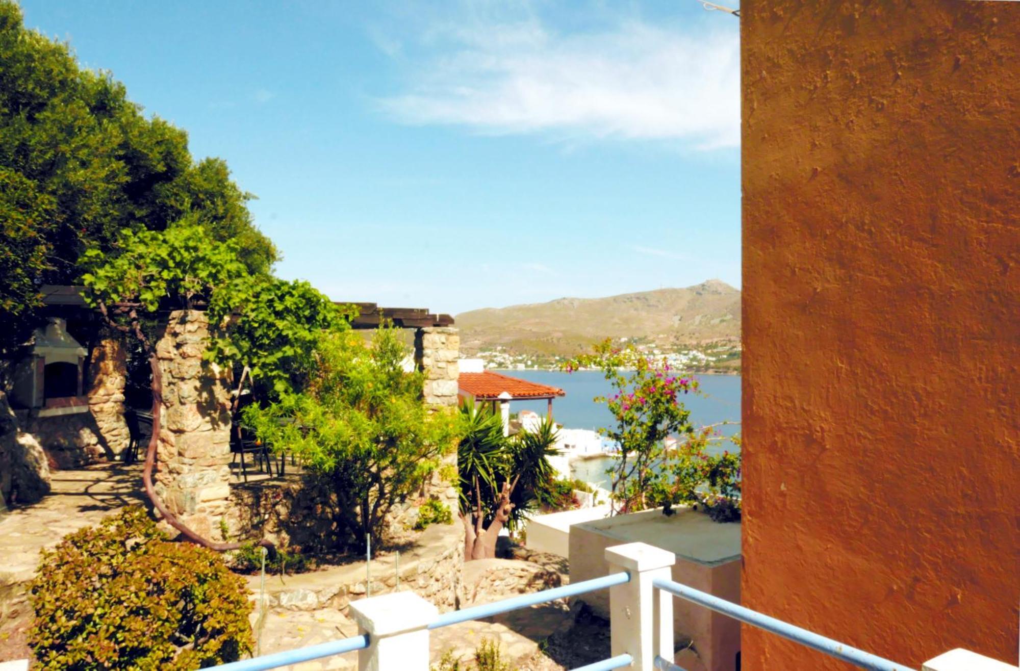 Villa Elegeo Rockhouse Agia Marina  Exterior foto