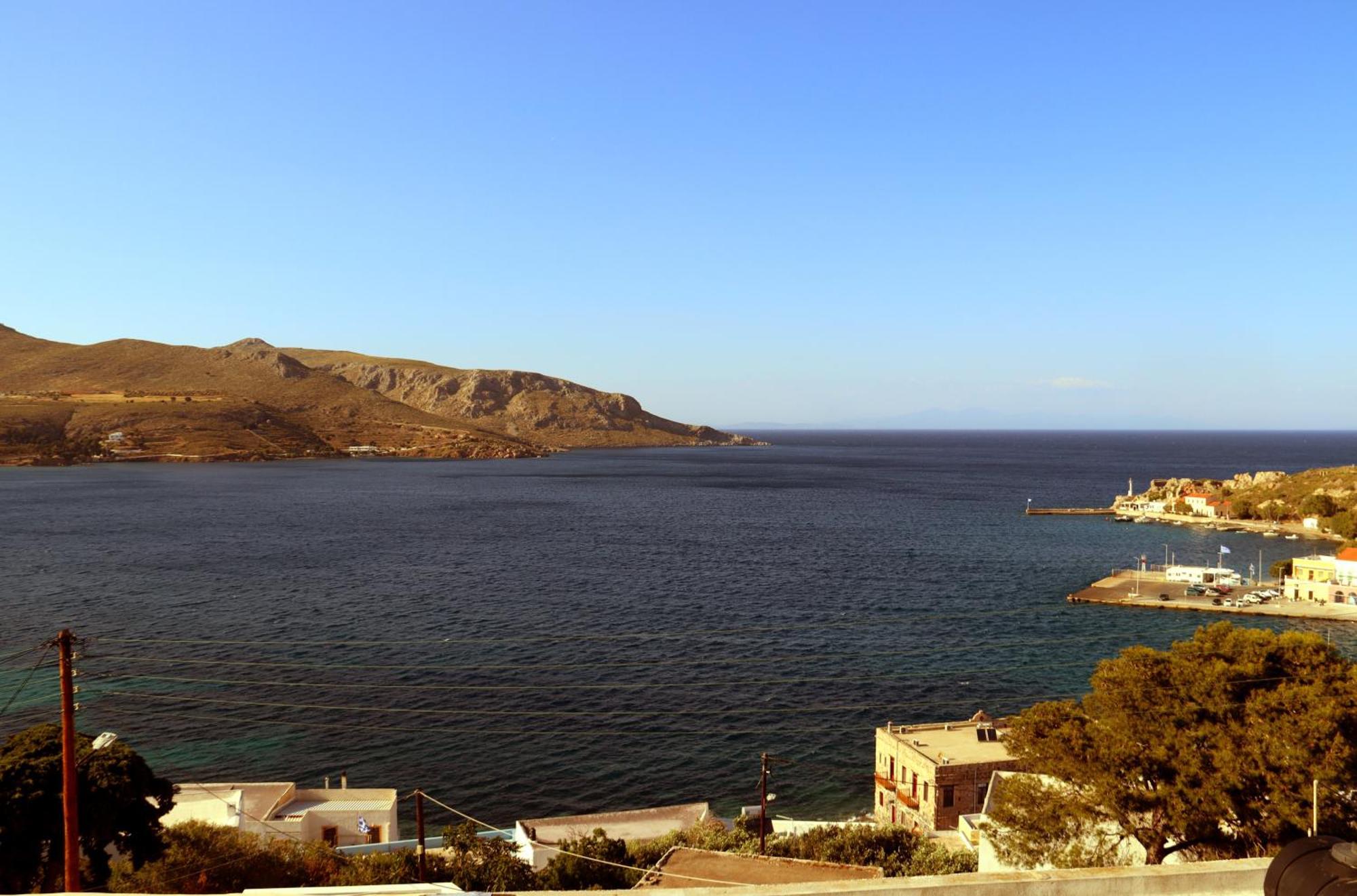 Villa Elegeo Rockhouse Agia Marina  Exterior foto