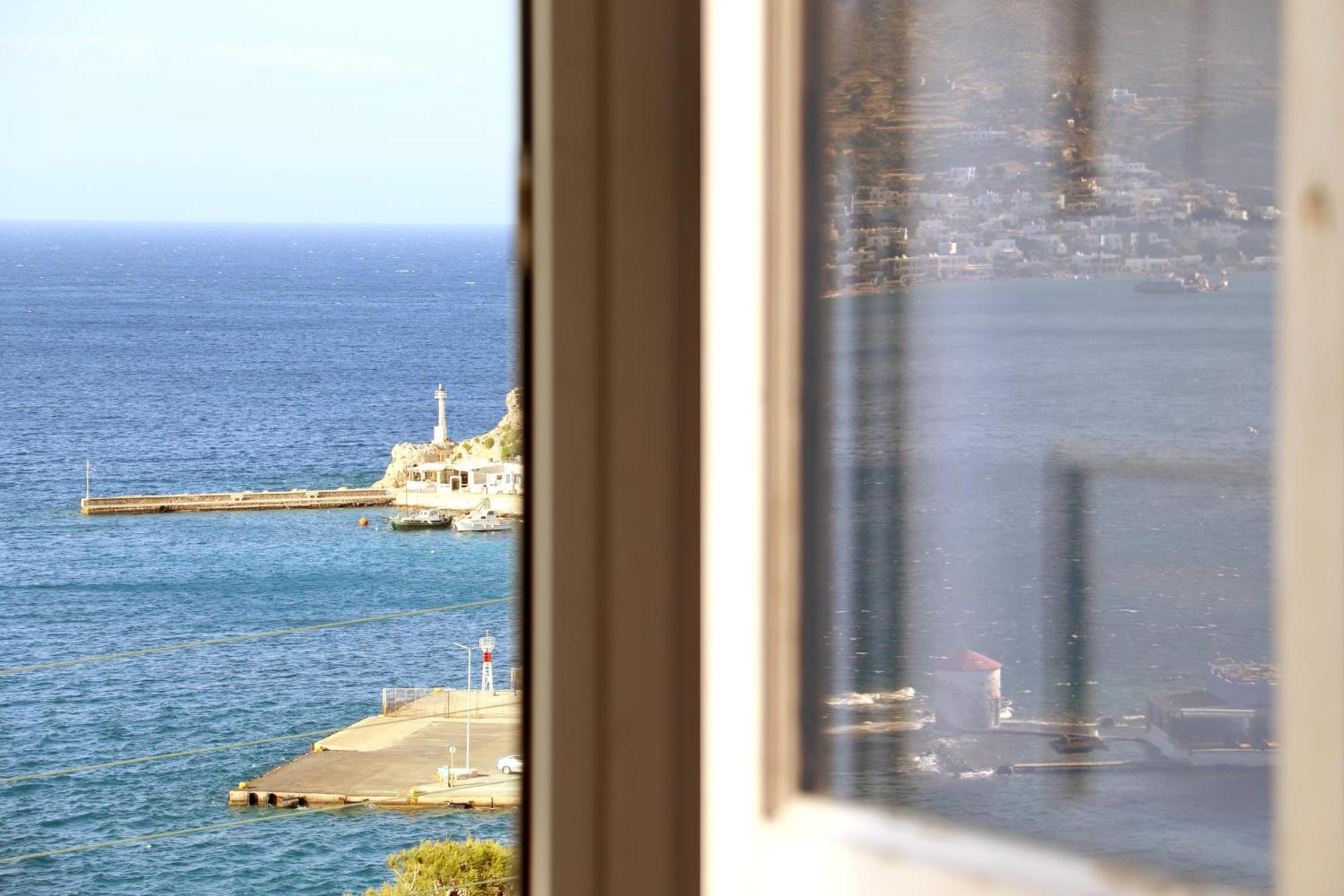 Villa Elegeo Rockhouse Agia Marina  Exterior foto
